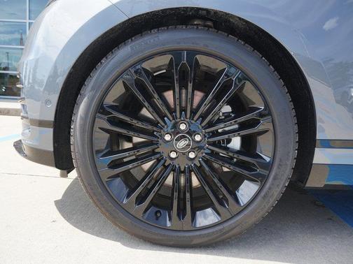 2025 Land Rover Range Rover Velar P400 Dynamic HSE