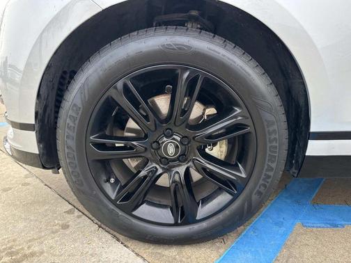 2023 Land Rover Range Rover Velar S R-Dynamic