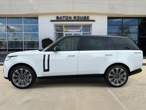 2025 Land Rover Range Rover P530 SE 7 Seat