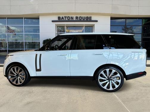 2026 Land Rover Range Rover P400 SE