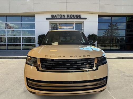 2026 Land Rover Range Rover P400 SE