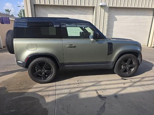 2021 Land Rover Defender 90 First Edition