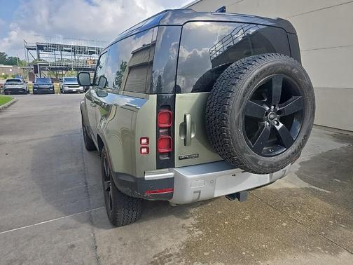 2021 Land Rover Defender 90 First Edition