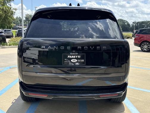 Santorini Black 2025 Land Rover Range Rover P400 SE
