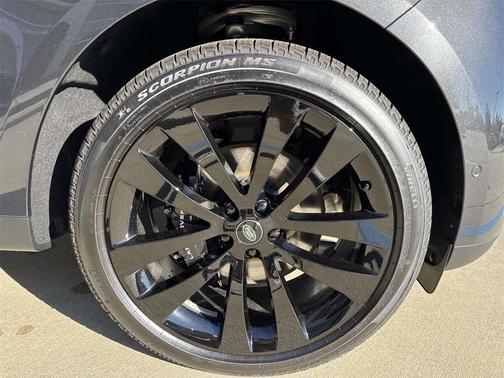 2025 Land Rover Range Rover Sport P360 SE