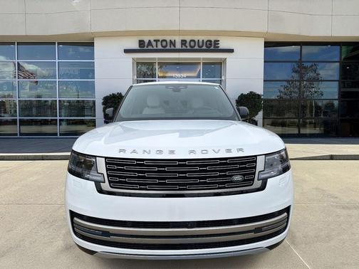 2025 Land Rover Range Rover P400 SE