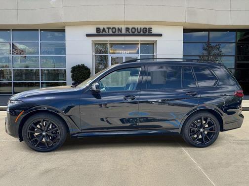 Carbon Black Metallic 2026 BMW X7 M60i