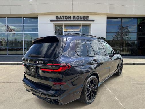 Carbon Black Metallic 2026 BMW X7 M60i