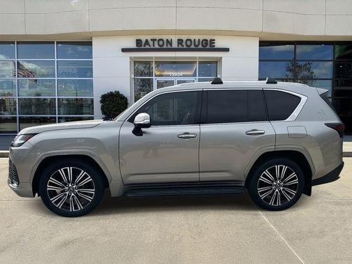 2025 Lexus LX 600 Luxury