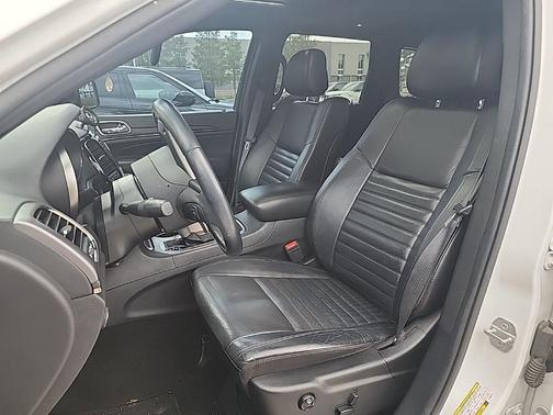 Bright White Clearcoat 2020 Jeep Grand Cherokee Limited