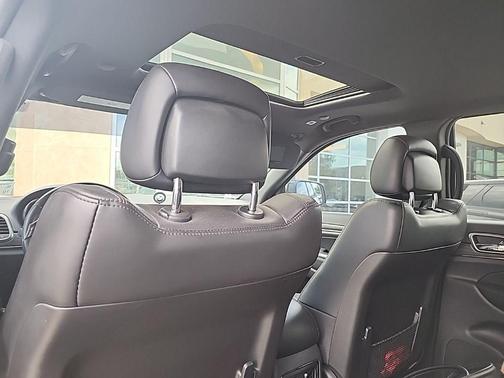 Bright White Clearcoat 2020 Jeep Grand Cherokee Limited