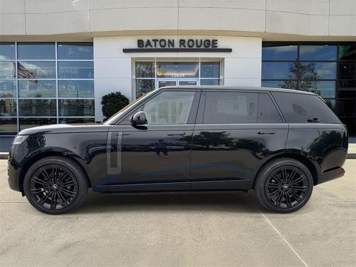 2025 Land Rover Range Rover P530 SE 7 Seat