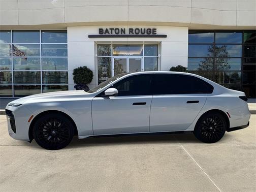 2023 BMW 760 760i xDrive