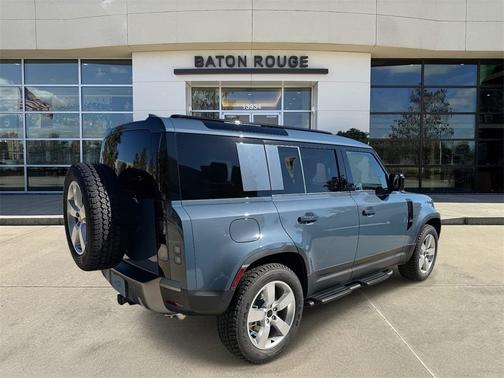 2026 Land Rover Defender S