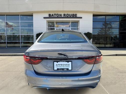 2024 Jaguar XF R-Dynamic SE