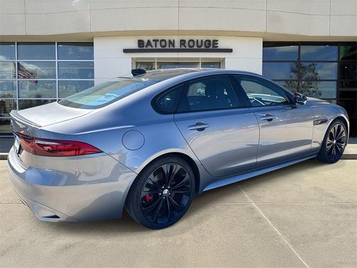 2024 Jaguar XF R-Dynamic SE