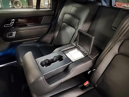 2021 Land Rover Range Rover P525 HSE Westminster LWB