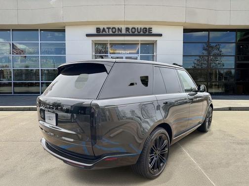 2026 Land Rover Range Rover SE