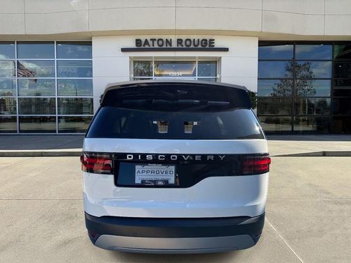 2025 Land Rover Discovery P300 S