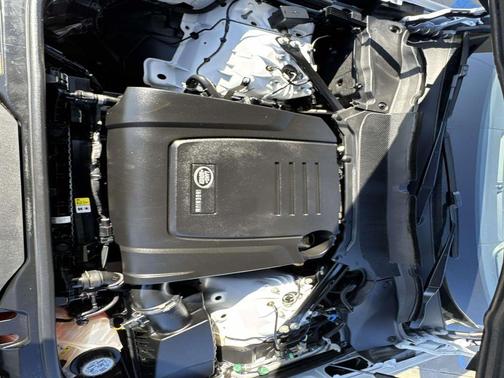 2025 Land Rover Discovery P300 S