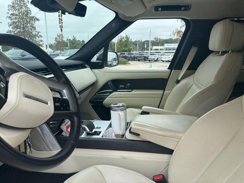 2024 Land Rover Range Rover P400 SE