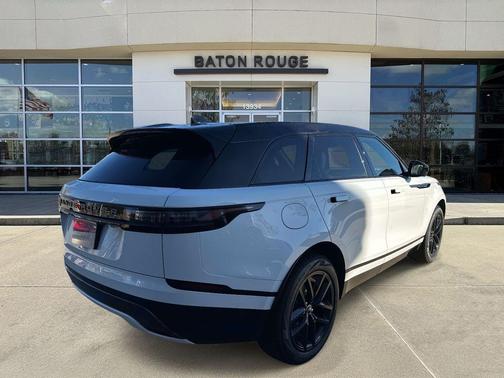 2026 Land Rover Range Rover Velar P400 Dynamic SE