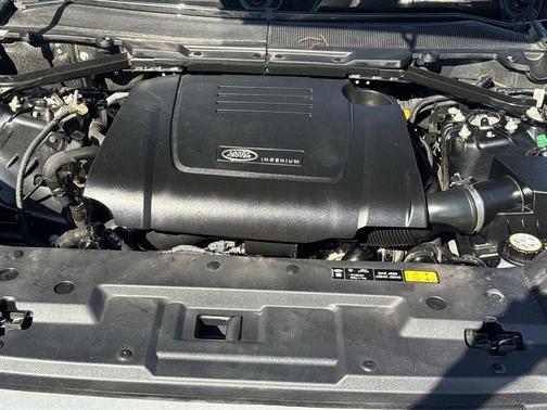 Santorini Black 2025 Land Rover Defender P300