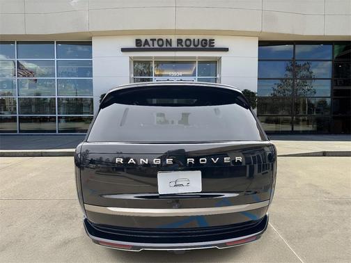 2025 Land Rover Range Rover P530 SE