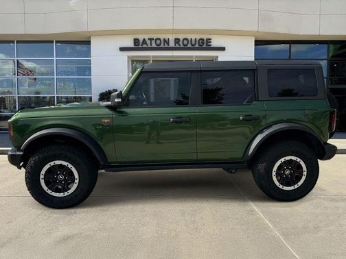 Eruption Green Metallic 2023 Ford Bronco Badlands