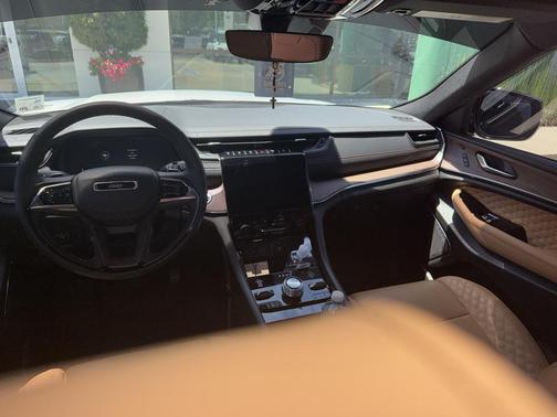2024 Jeep Grand Cherokee L Summit