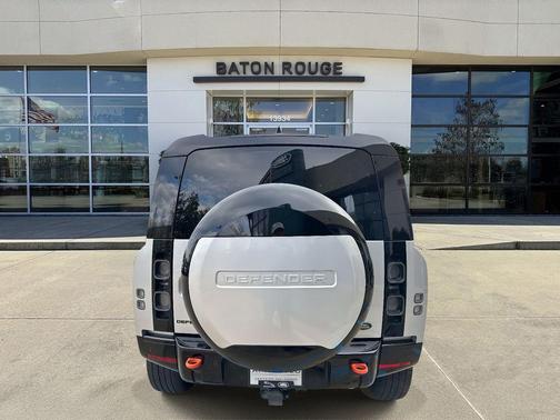 2023 Land Rover Defender 110 X