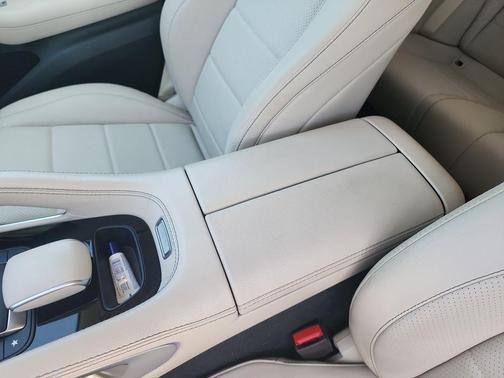 White 2021 Mercedes-Benz GLE 450 4MATIC