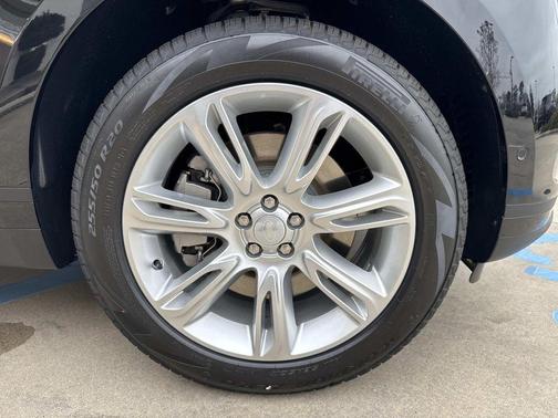 2026 Land Rover Range Rover Velar P250 S