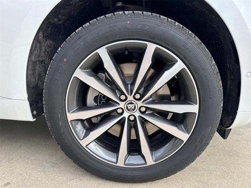 2026 Jaguar F-PACE P250 R-Dynamic S