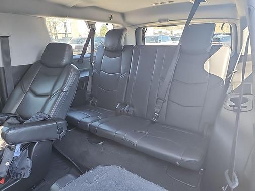 2020 Cadillac Escalade ESV Luxury