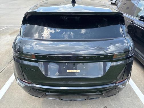 2024 Land Rover Range Rover Evoque Dynamic SE