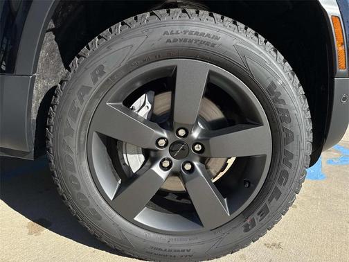 2026 Land Rover Defender S