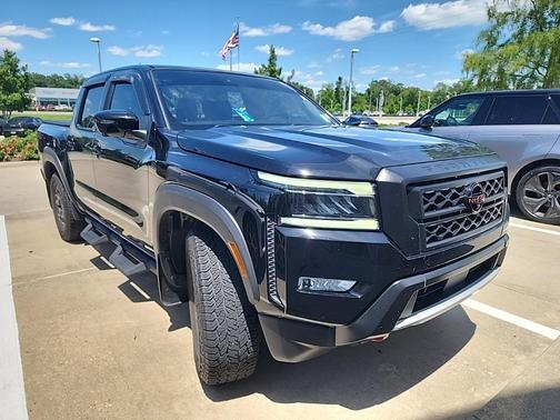 2023 Nissan Frontier PRO-X
