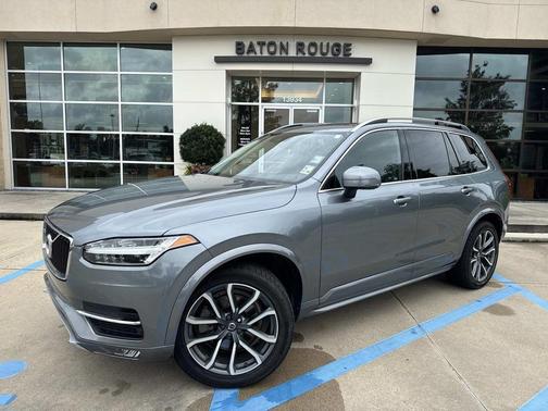 Gray Metallic 2019 Volvo XC90 T6 Momentum