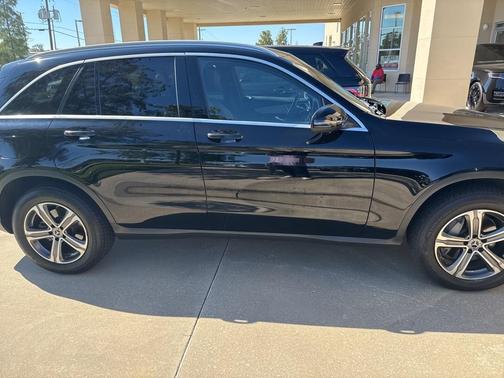 2019 Mercedes-Benz GLC 300 Base