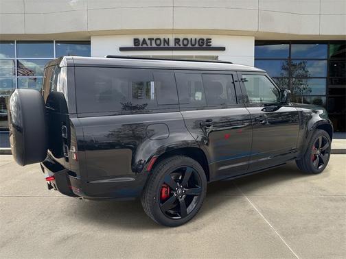 2025 Land Rover Defender P400 X