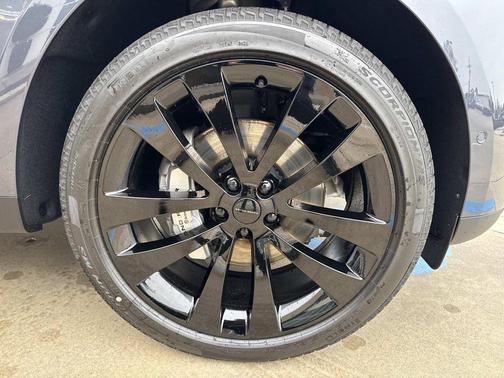 2026 Land Rover Range Rover Sport SE