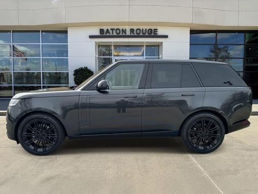 Carpathian Grey 2026 Land Rover Range Rover P400 SE