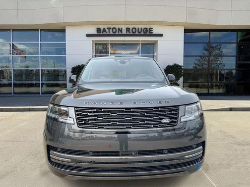 Carpathian Grey 2026 Land Rover Range Rover P400 SE