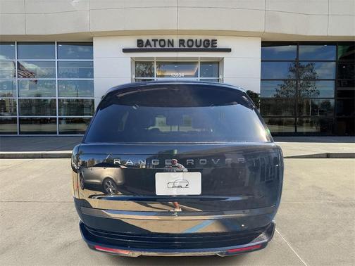 2025 Land Rover Range Rover P400 SE