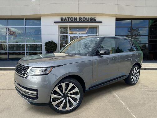 Eiger Grey 2026 Land Rover Range Rover P400 SE