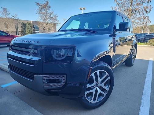 2024 Land Rover Defender P400 X-Dynamic SE