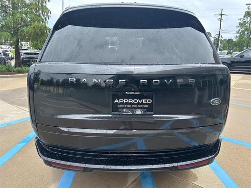 2023 Land Rover Range Rover P400 SE