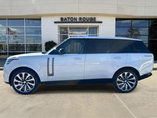 2025 Land Rover Range Rover P530 SE 7 Seat