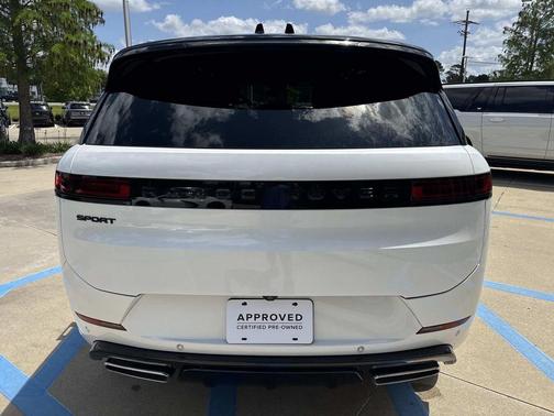 Ostuni Pearl White 2025 Land Rover Range Rover Sport P400 Dynamic SE